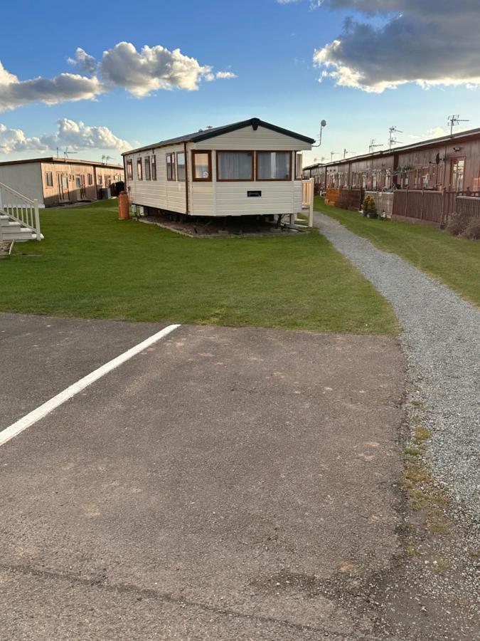 L76 Rickardos Holiday Lets Mablethorpe Exterior foto