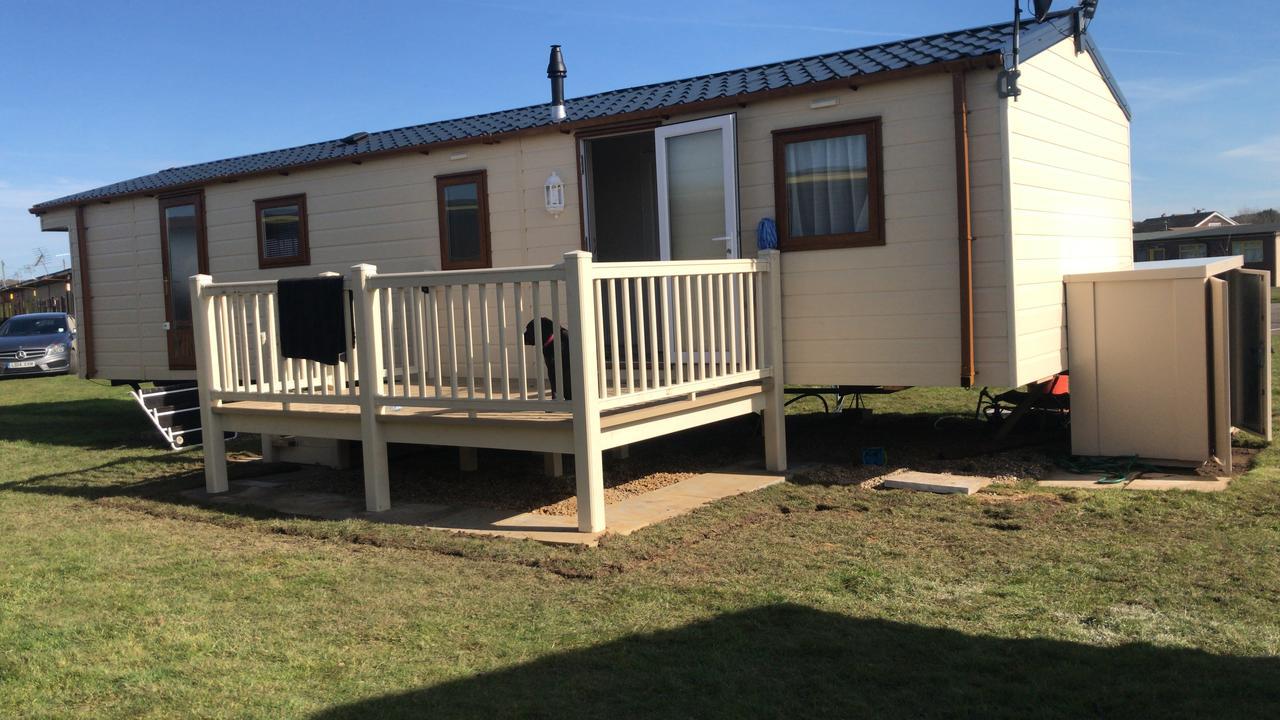 L76 Rickardos Holiday Lets Mablethorpe Exterior foto